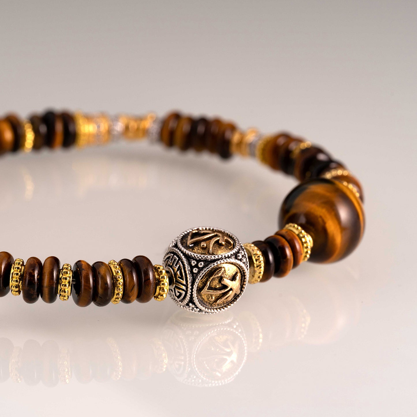 Zodiac Ox - 八百里